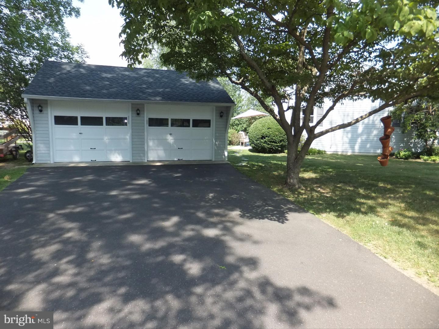 1802 Jill Road Willow Grove, PA 19090 - Photo 5 of 15 Gallery Image 5