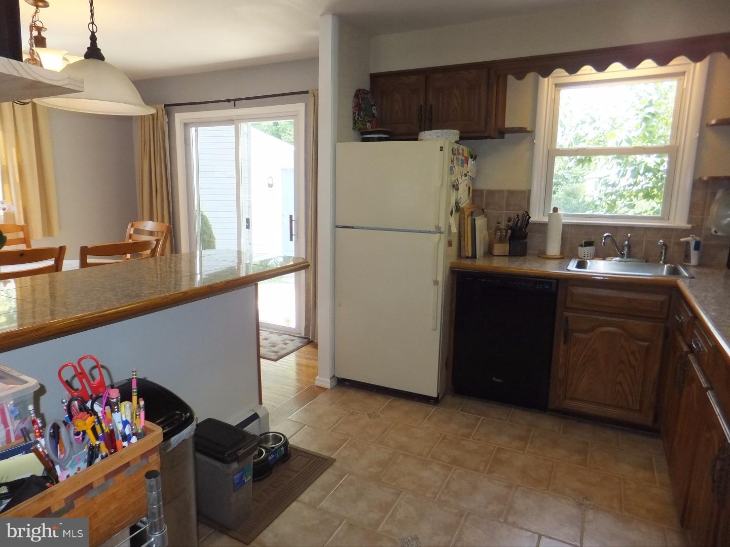 1802 Jill Road Willow Grove, PA 19090 - Photo 6 of 15 Gallery Image 6