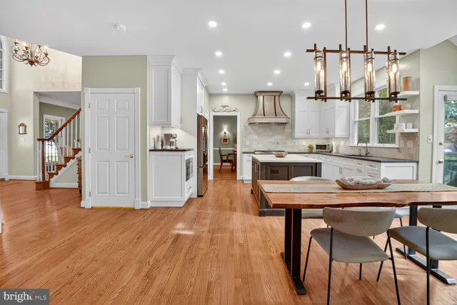 $1,400,000 | 115 Fox Trail Terrace, North Potomac, MD 20878