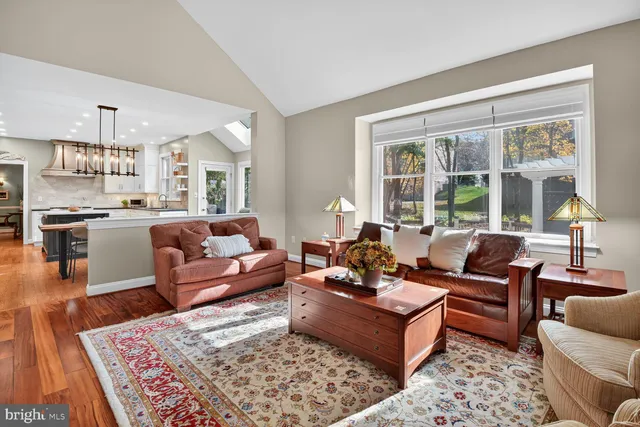 $1,400,000 | 115 Fox Trail Terrace, North Potomac, MD 20878