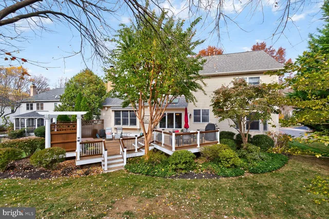 $1,400,000 | 115 Fox Trail Terrace, North Potomac, MD 20878