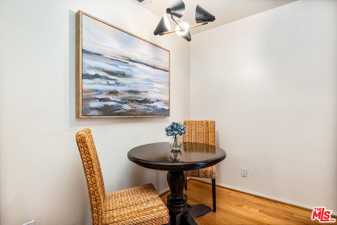 306 Bora Bora Way, Unit 305 Marina del Rey, CA 90292 - Photo 9 of 27