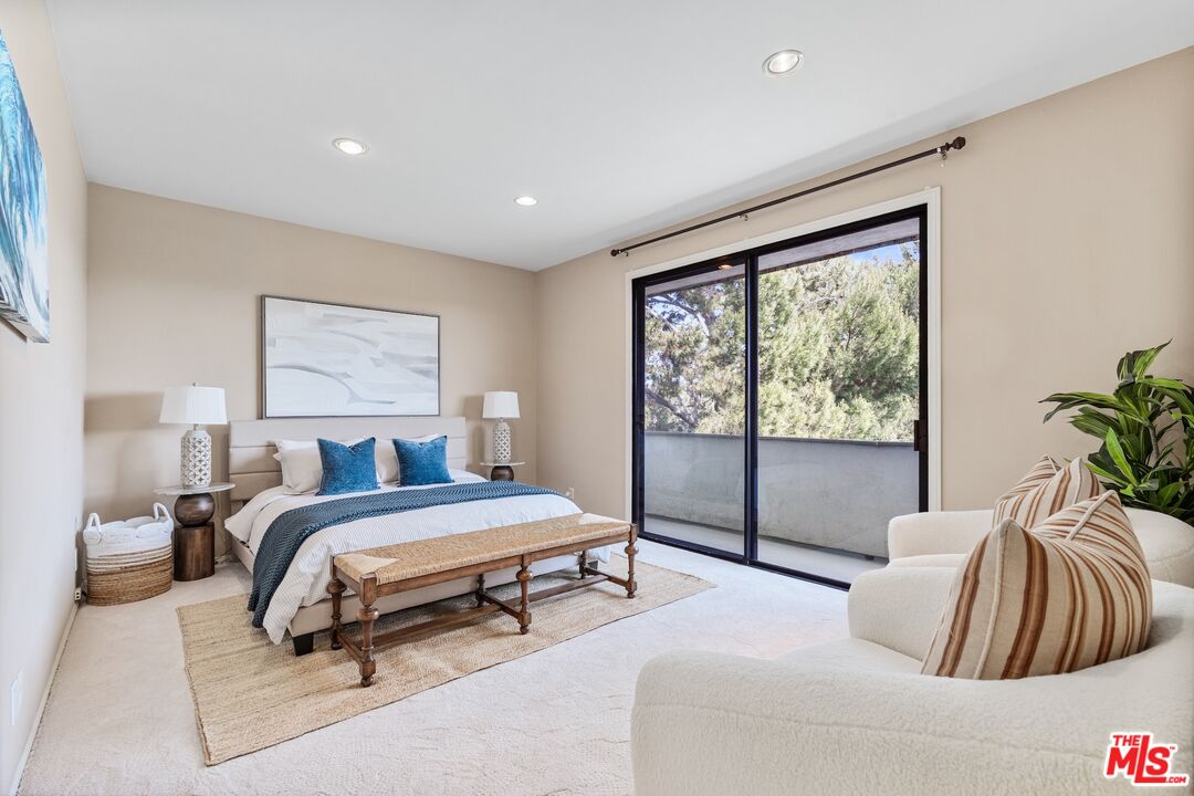 306 Bora Bora Way, Unit 305 Marina del Rey, CA 90292 - Photo 10 of 27