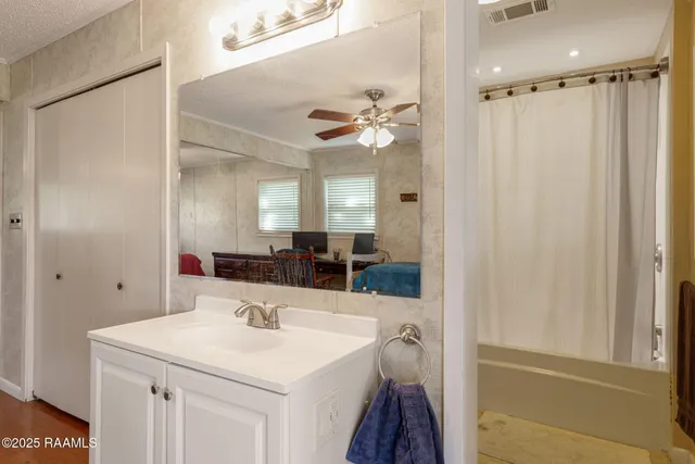 $314,900 | 175 Highway 182, Morgan City, LA 70380