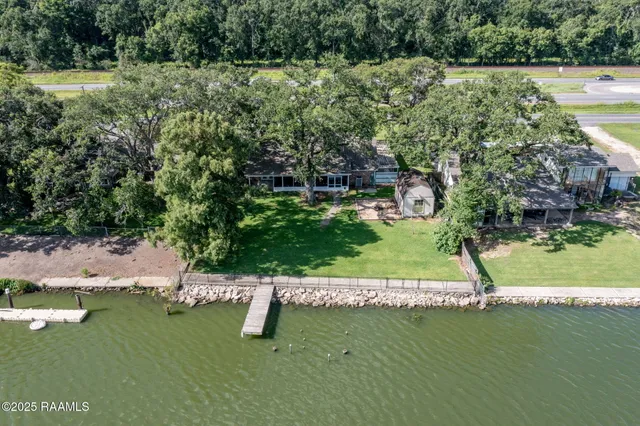 $314,900 | 175 Highway 182, Morgan City, LA 70380