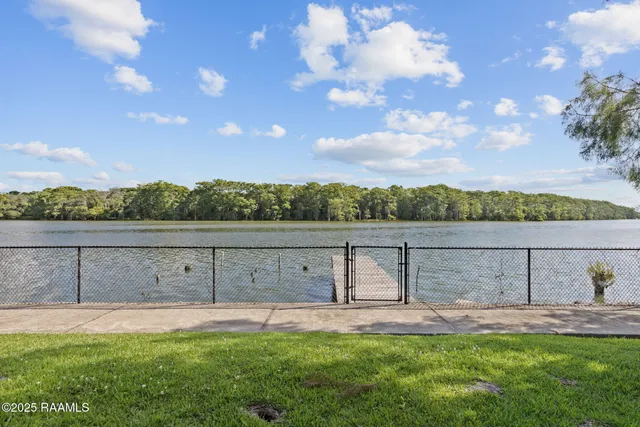 $314,900 | 175 Highway 182, Morgan City, LA 70380