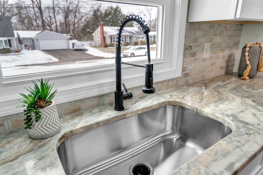 35 Lenn Road Springfield, MA 01118 - Photo 8 of 30 a close view of sink