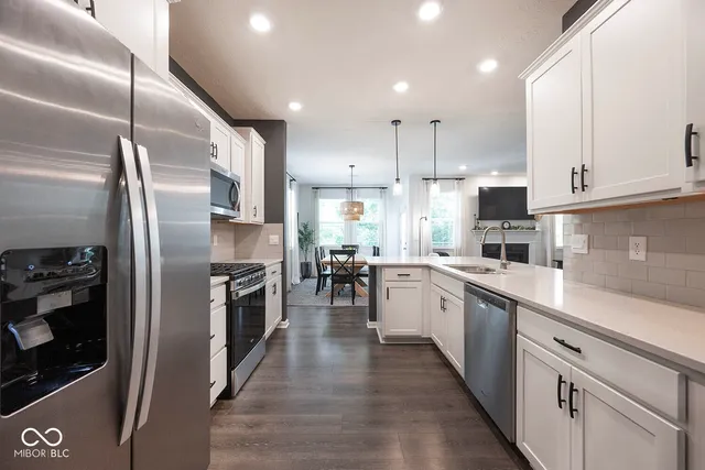 $384,500 | 6890 Ben Riley Court, Plainfield, IN 46168