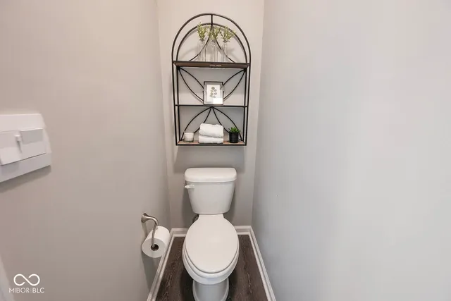 $384,500 | 6890 Ben Riley Court, Plainfield, IN 46168