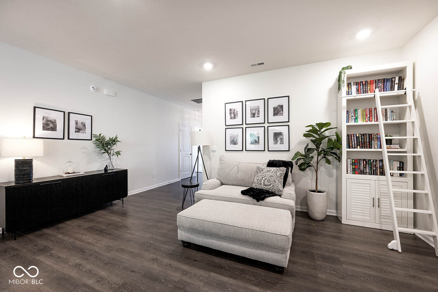 6890 Ben Riley Court Plainfield, IN 46168 - Photo 6 of 36