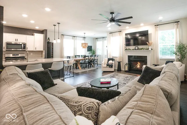 $384,500 | 6890 Ben Riley Court, Plainfield, IN 46168