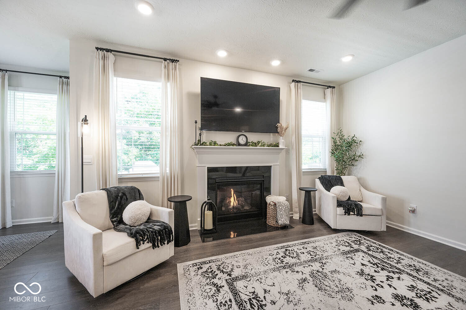 6890 Ben Riley Court Plainfield, IN 46168 - Photo 10 of 36