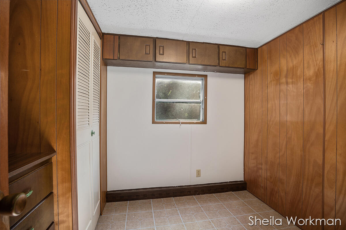 1380 Barber Road Hastings, MI 49058 - Photo 11 of 20 IMG_1010