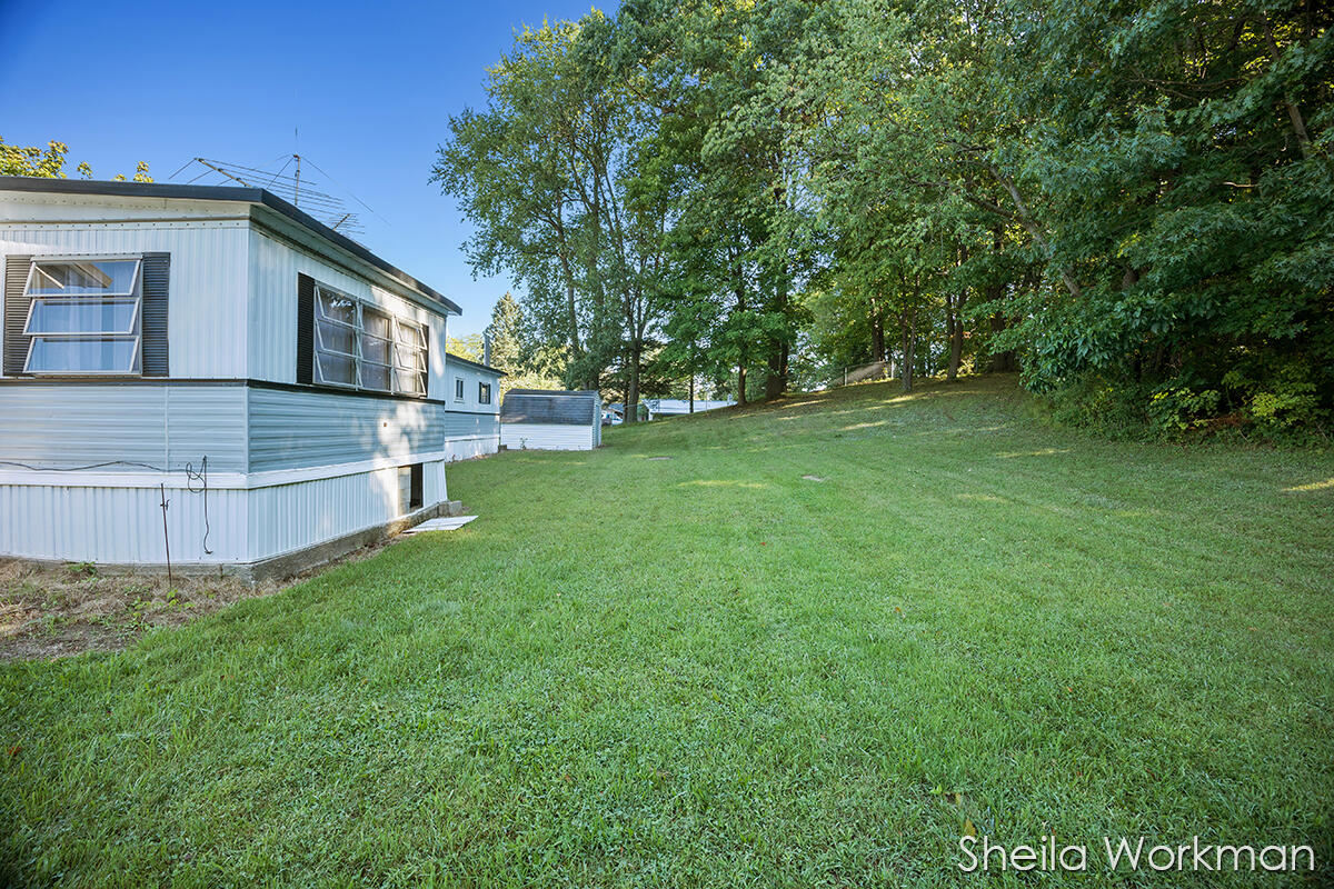 1380 Barber Road Hastings, MI 49058 - Photo 14 of 20 IMG_1013
