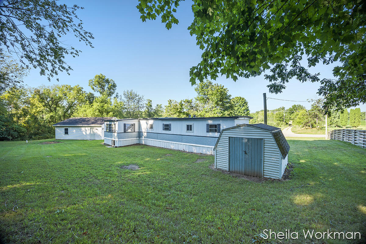 1380 Barber Road Hastings, MI 49058 - Photo 16 of 20 IMG_1015