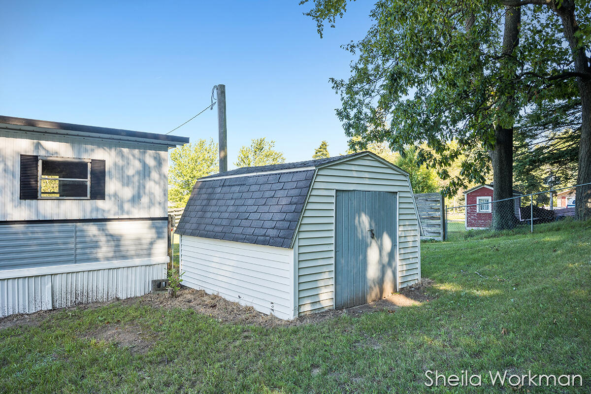 1380 Barber Road Hastings, MI 49058 - Photo 19 of 20 IMG_1018