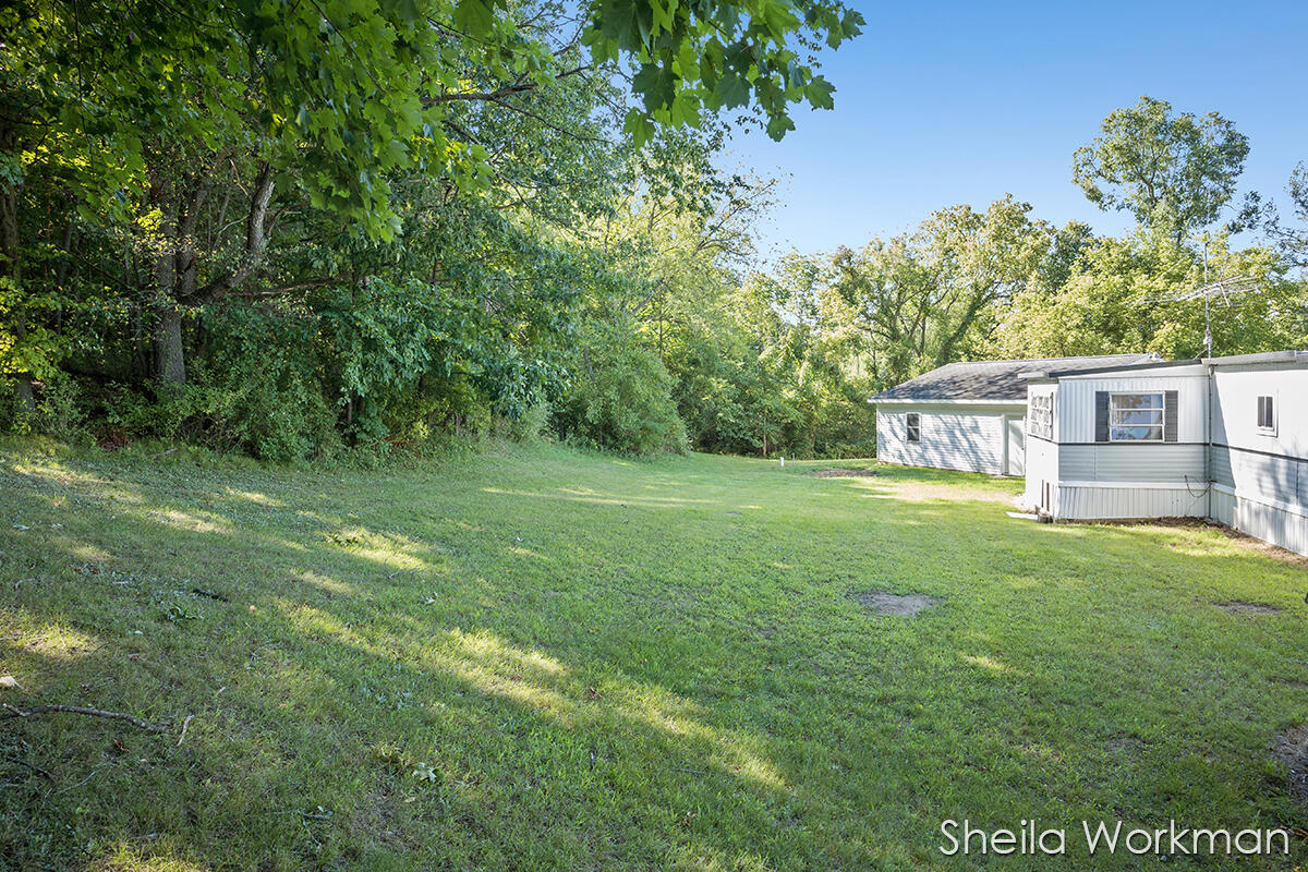 1380 Barber Road Hastings, MI 49058 - Photo 20 of 20 IMG_1019