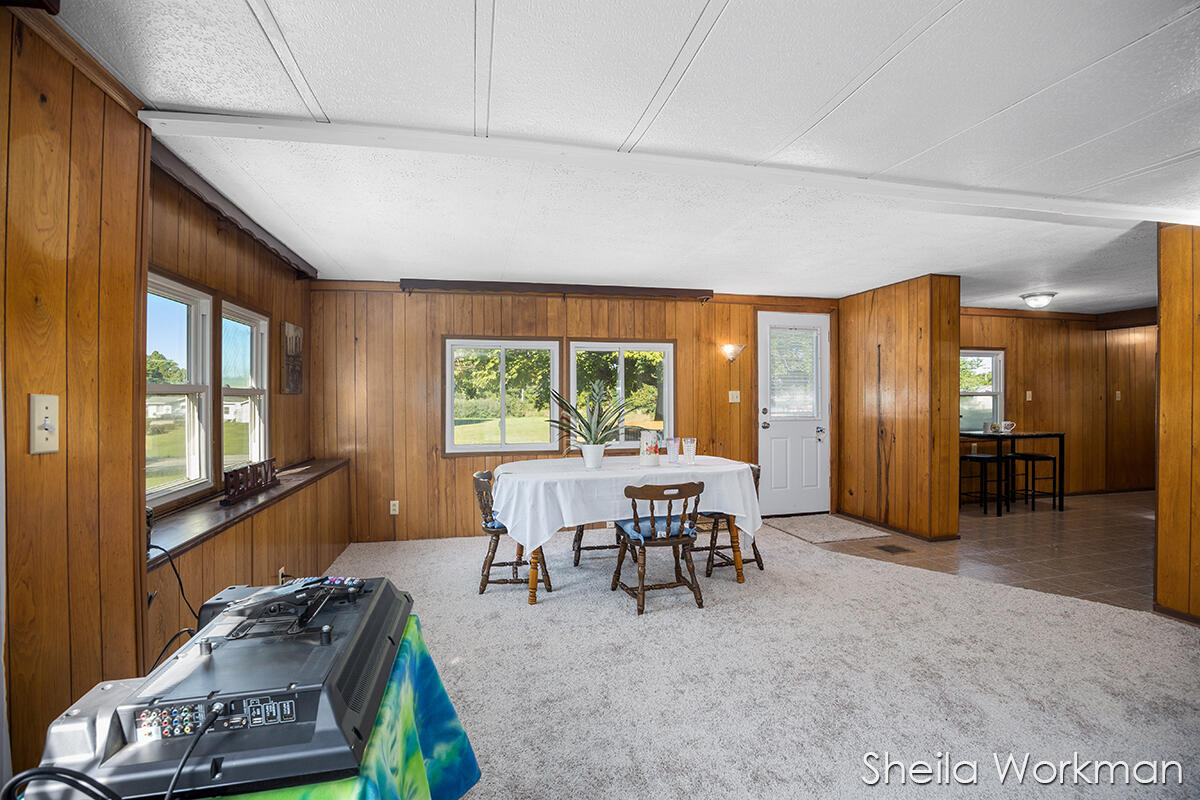1380 Barber Road Hastings, MI 49058 - Photo 5 of 20 IMG_1004