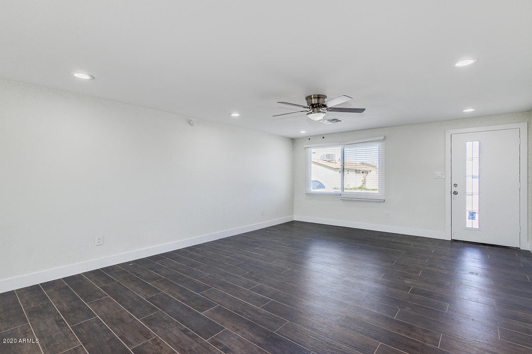 6539 West Coronado Road Phoenix, AZ 85035 - Photo 4 of 26 04-coronado
