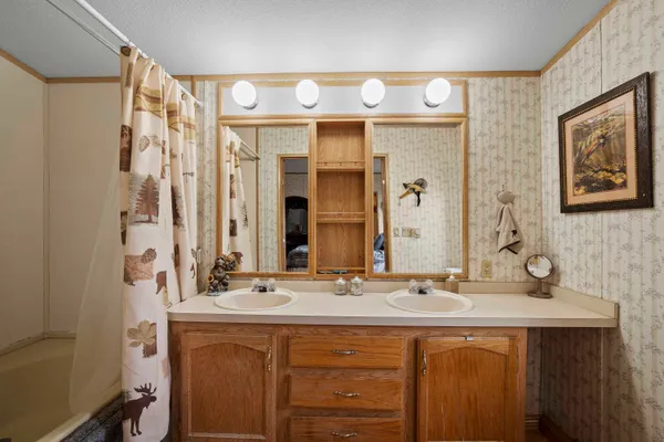 $375,000 | 42010 Quail Run North, Davenport, WA 99122