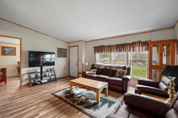 $375,000 | 42010 Quail Run North, Davenport, WA 99122