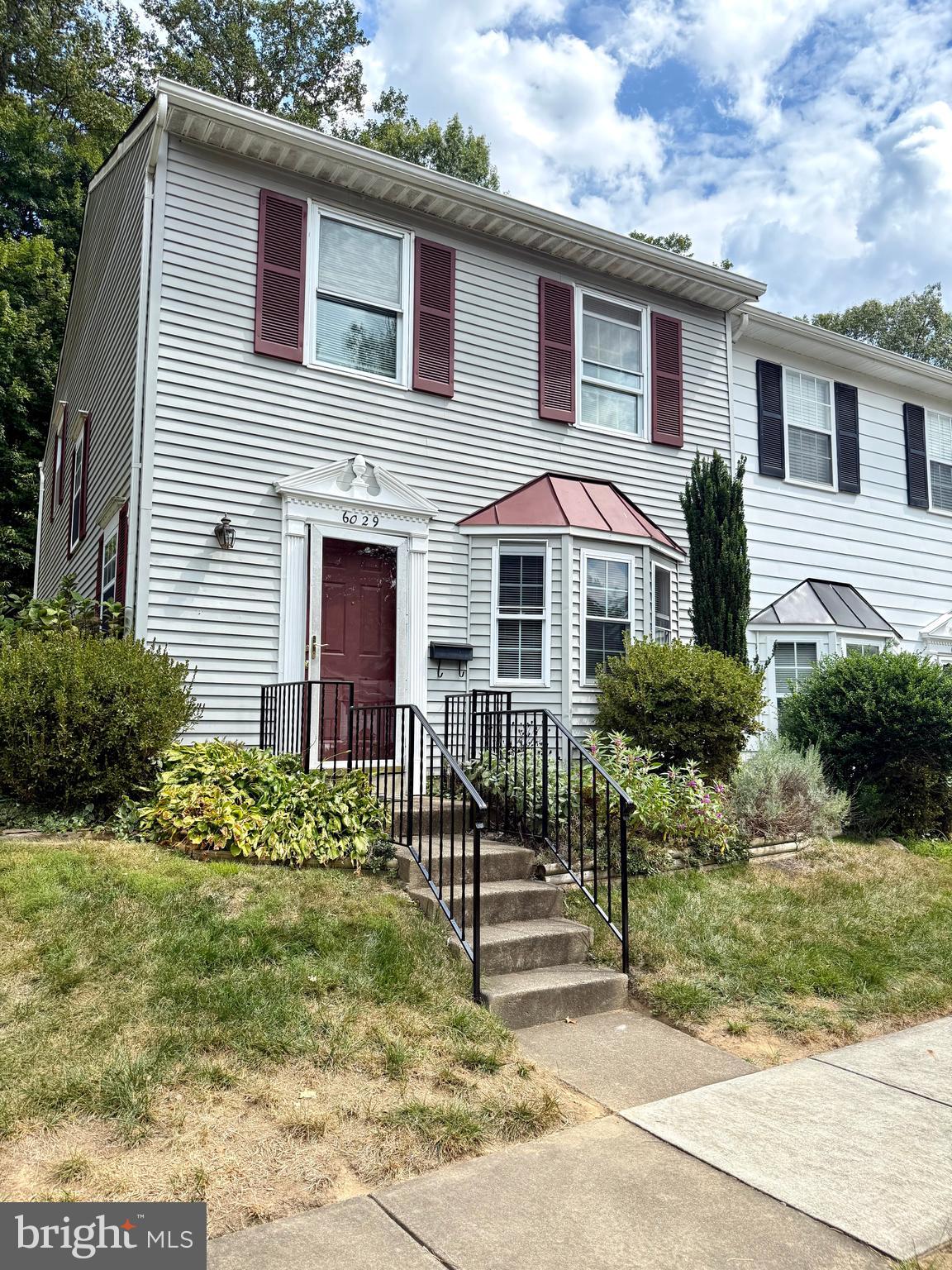 6029 Selwood Place Springfield, VA 22152 - Photo 3 of 16 a front view of a house with porch