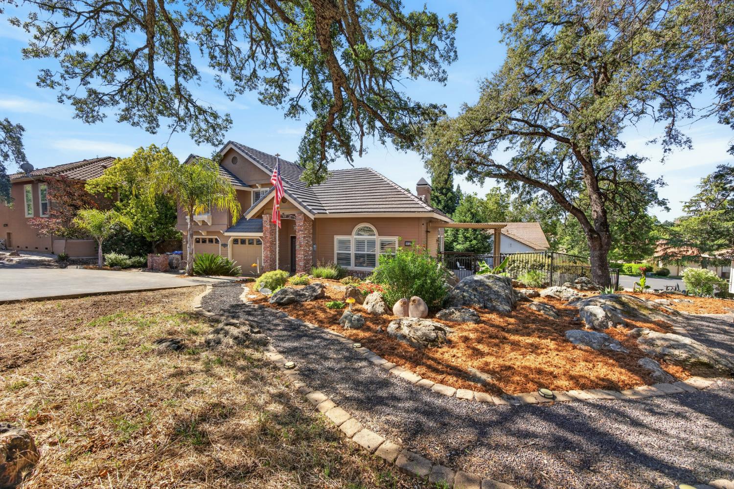 6814 Brisa Lane Rancho Murieta, CA 95683 - Photo 8 of 81