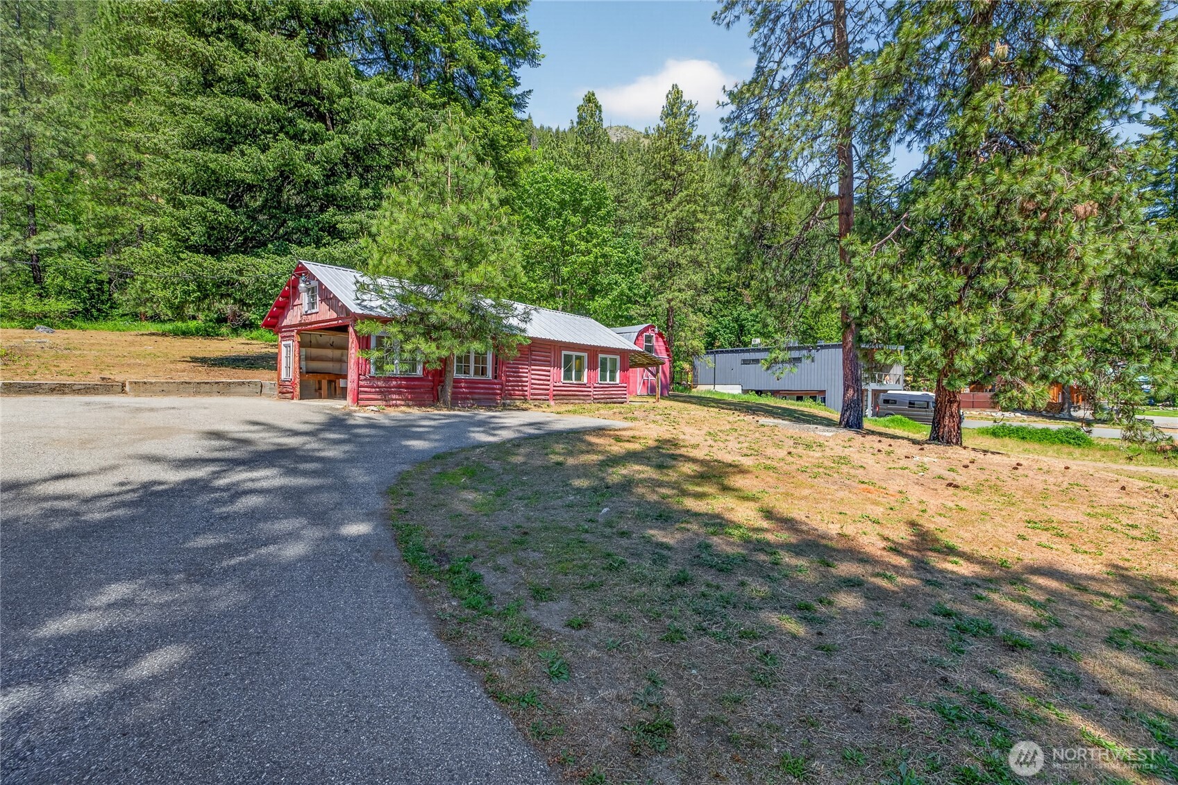 8494 Icicle Road Leavenworth, WA 98826 - Photo 23 of 27