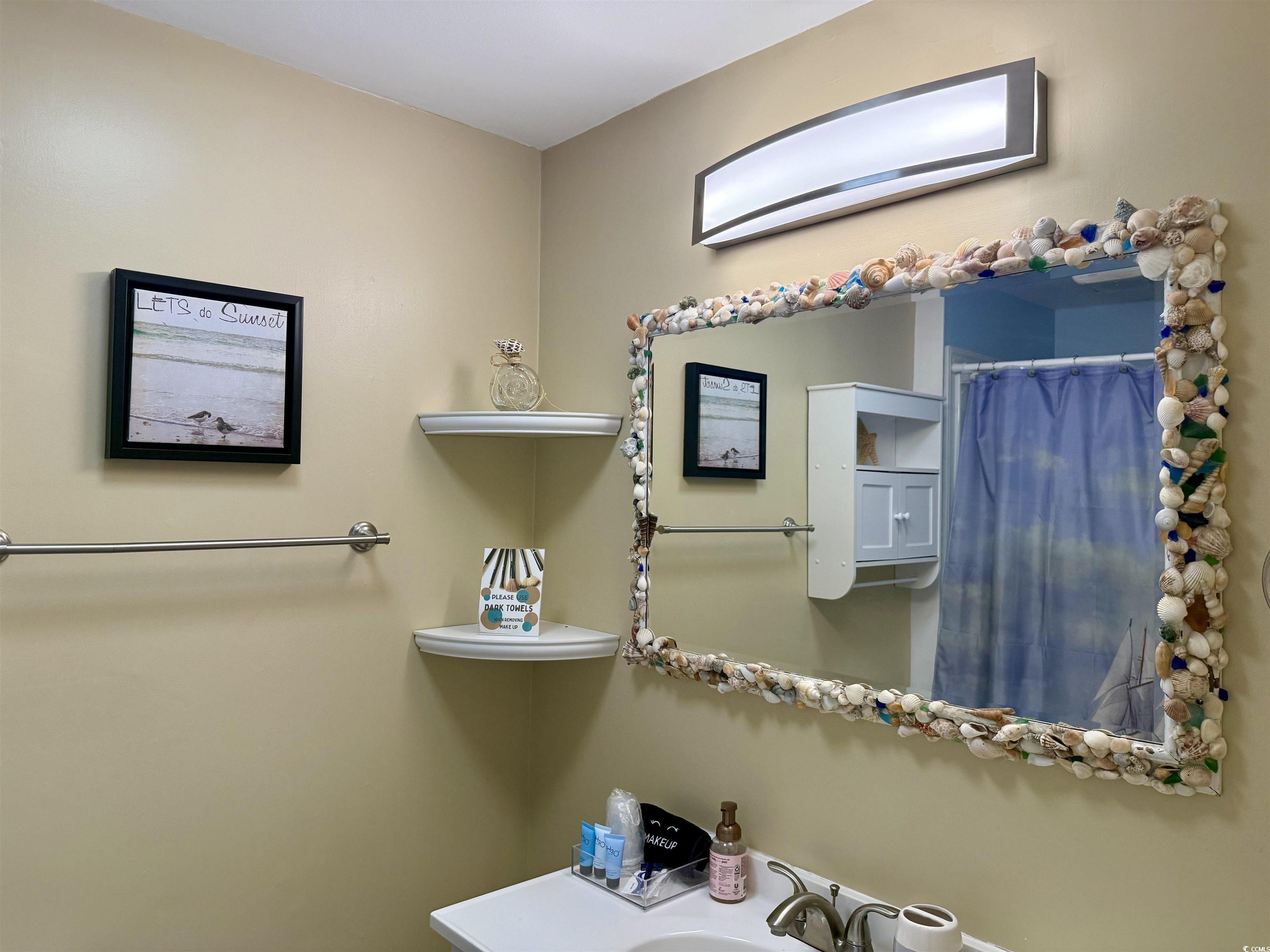 427 Meadowlark Surfside Beach, SC 29575 - Photo 15 of 33 Full bath with vanity and curtained shower