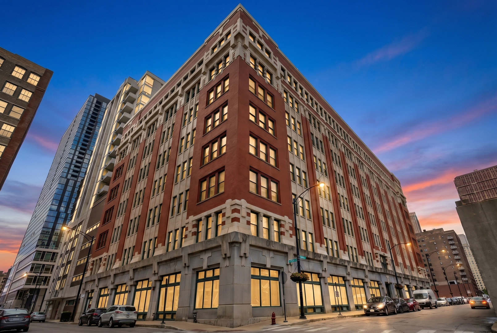 732 South Financial Place, Unit 810 Chicago, IL 60605 - Photo 1 of 26