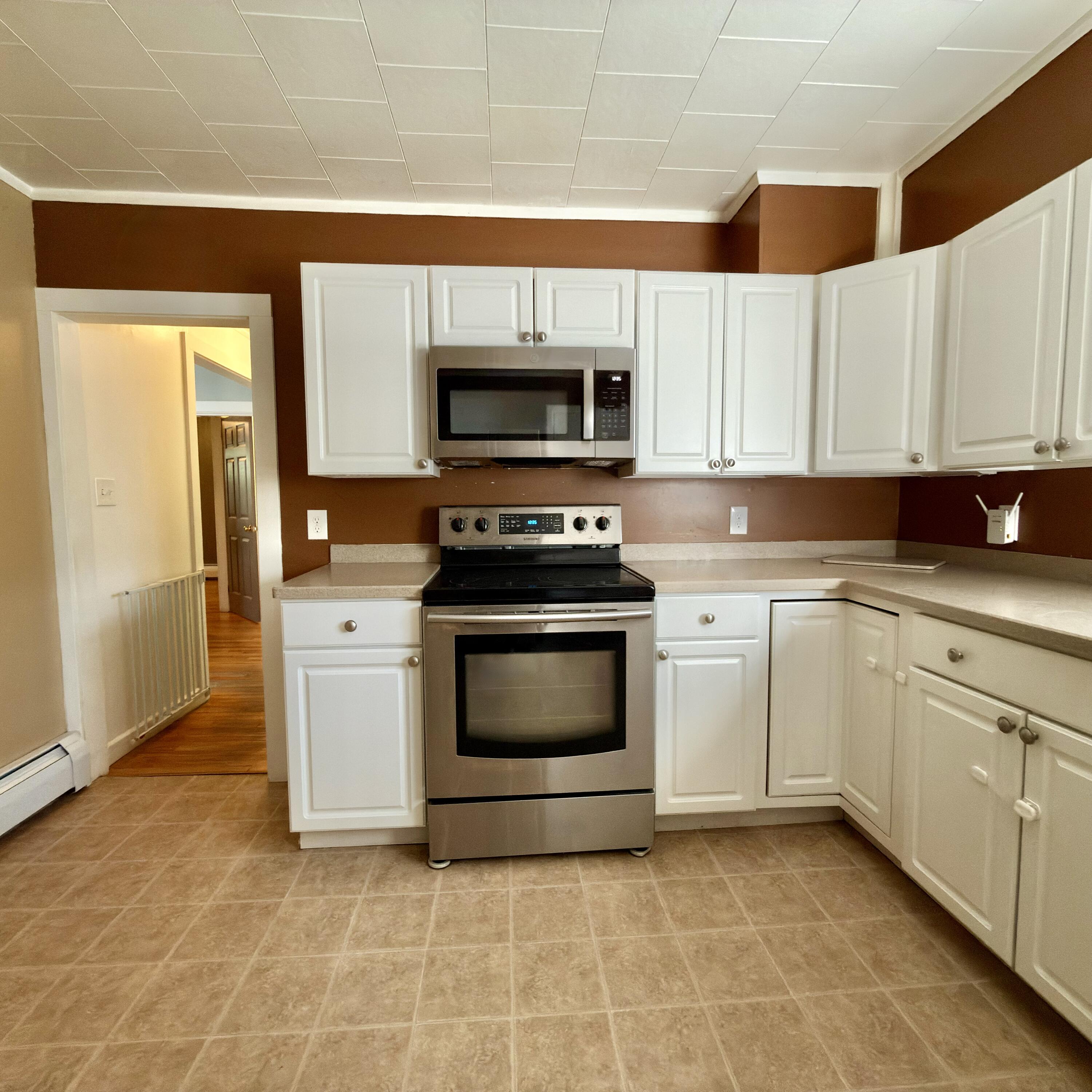 558 Blackstream Road Hermon, ME 04401 - Photo 10 of 33 558 Blackstream Road