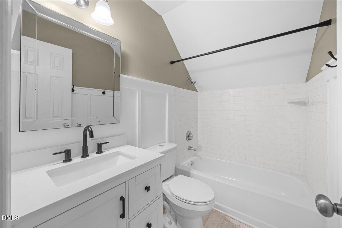 4404 Lancashire Drive Raleigh, NC 27613 - Photo 23 of 37 26-2A1A1927