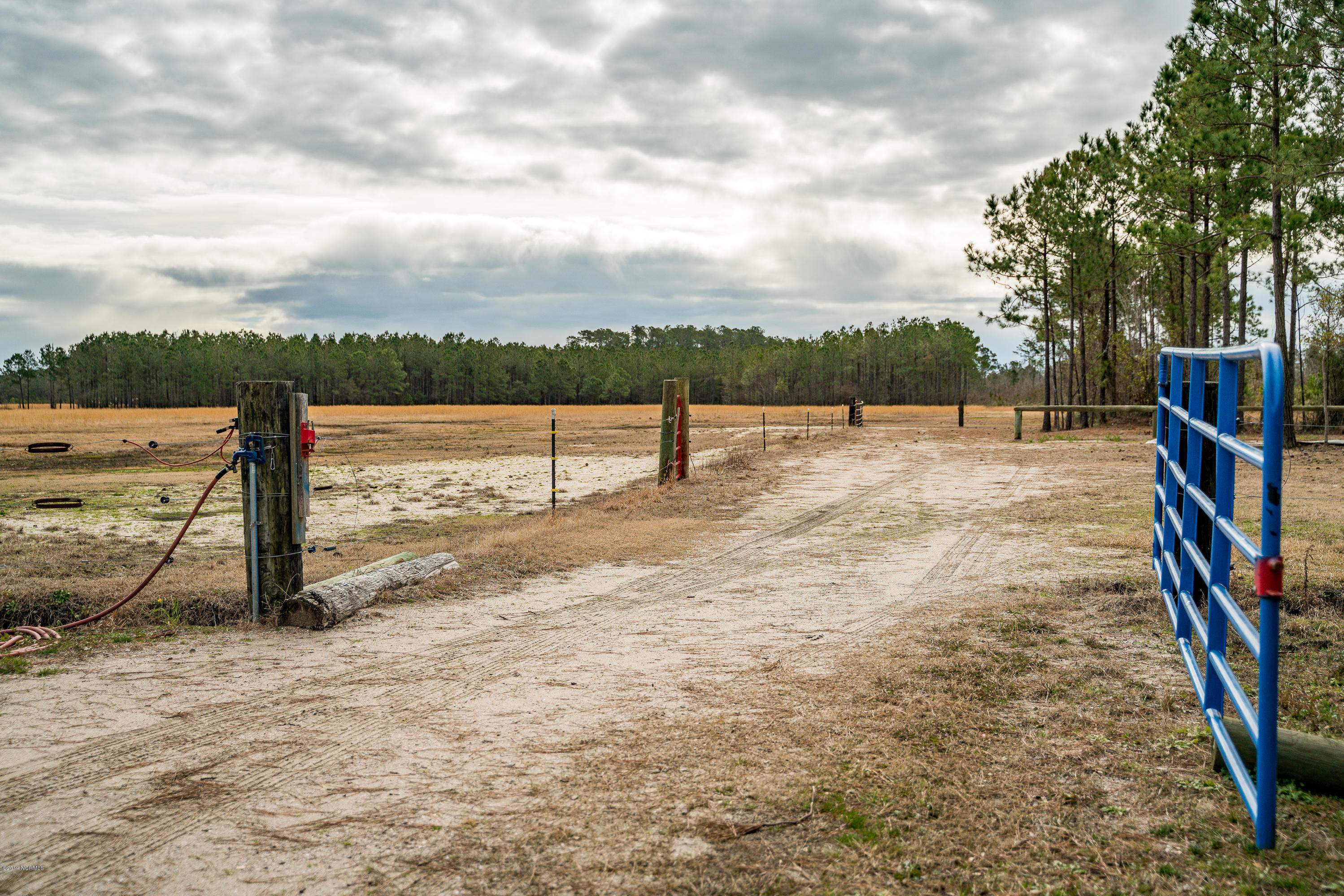 690 Old Winberry Road Newport, NC 28570 - Photo 5 of 8 Chill Photo_-4