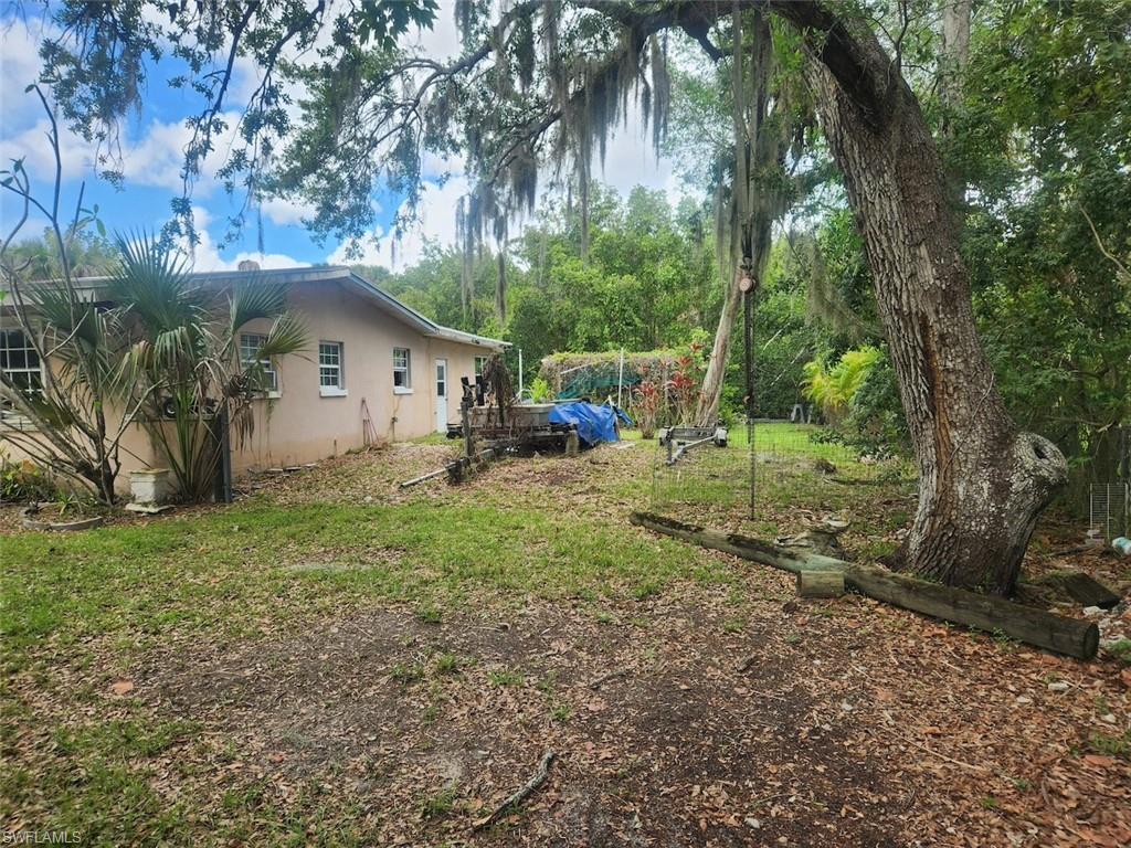 1074 Old Bridge Road North Fort Myers, FL 33917 - Photo 3 of 11