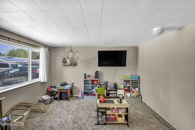 $395,000 | 218 Albany Avenue, Carson City, NV 89703