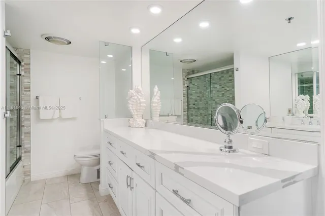 $1,795,000 | 100 South Beach Road, Unit 204, Tequesta, FL 33469