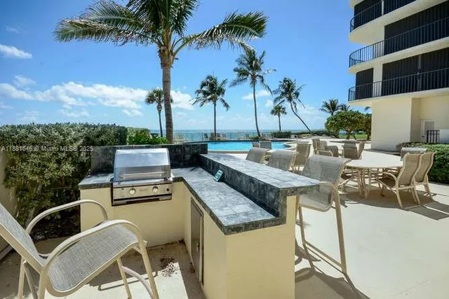 $1,795,000 | 100 South Beach Road, Unit 204, Tequesta, FL 33469