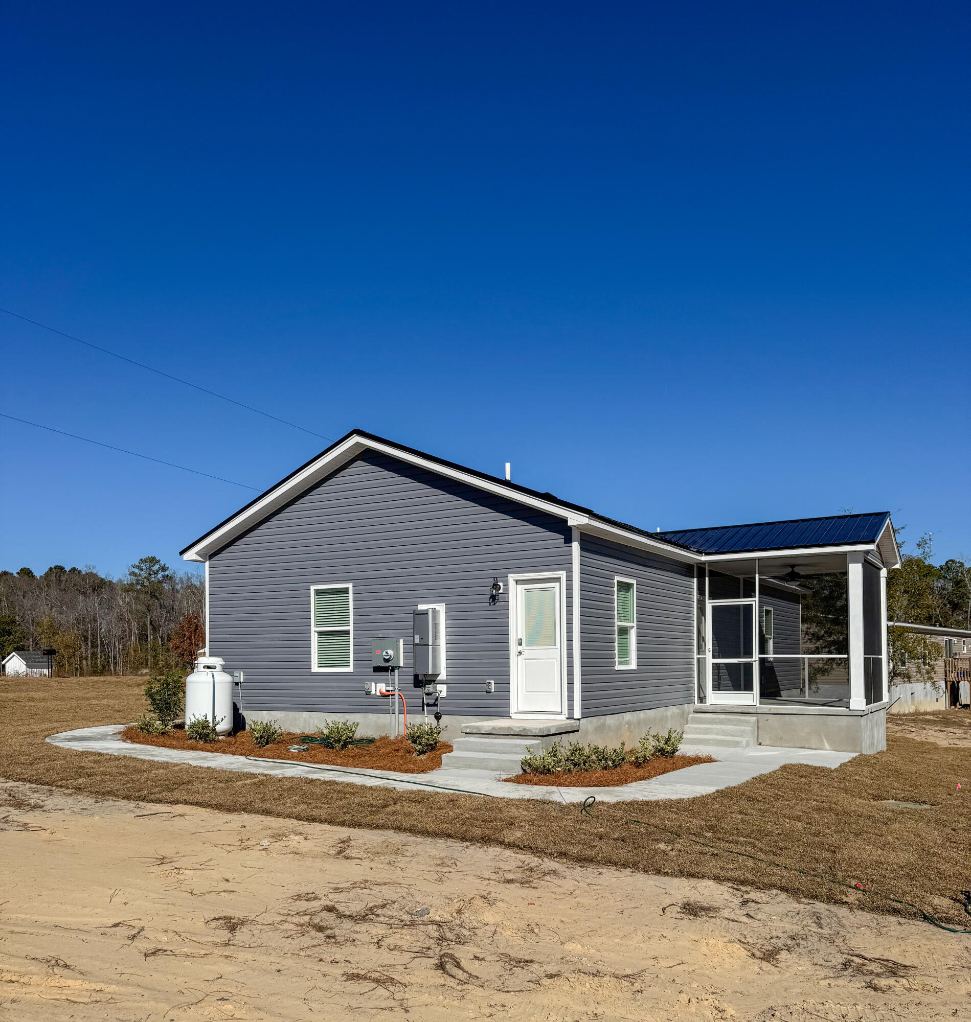 99 Bomar Place Walterboro, SC 29488 - Photo 2 of 16 IMG_0053