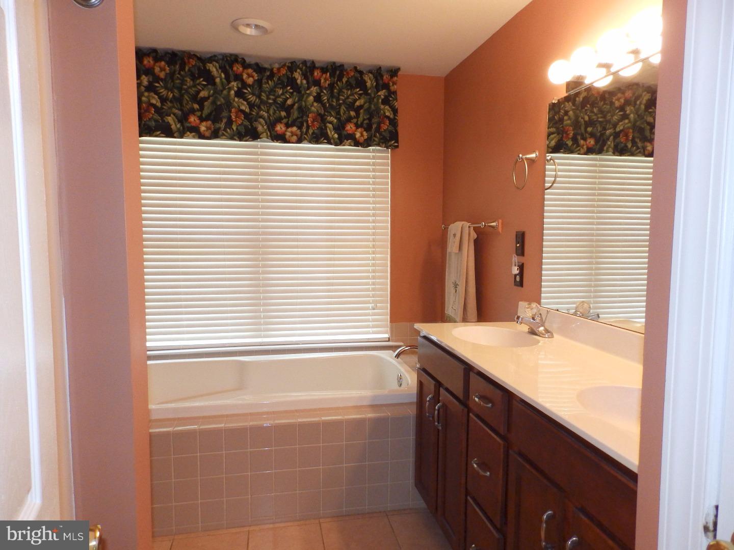 970 Henning Road Perkiomenville, PA 18074 - Photo 14 of 23 Gallery Image 14