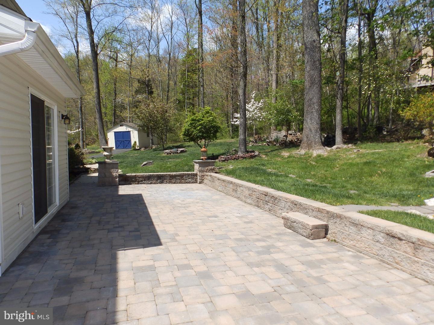 970 Henning Road Perkiomenville, PA 18074 - Photo 21 of 23 Patio