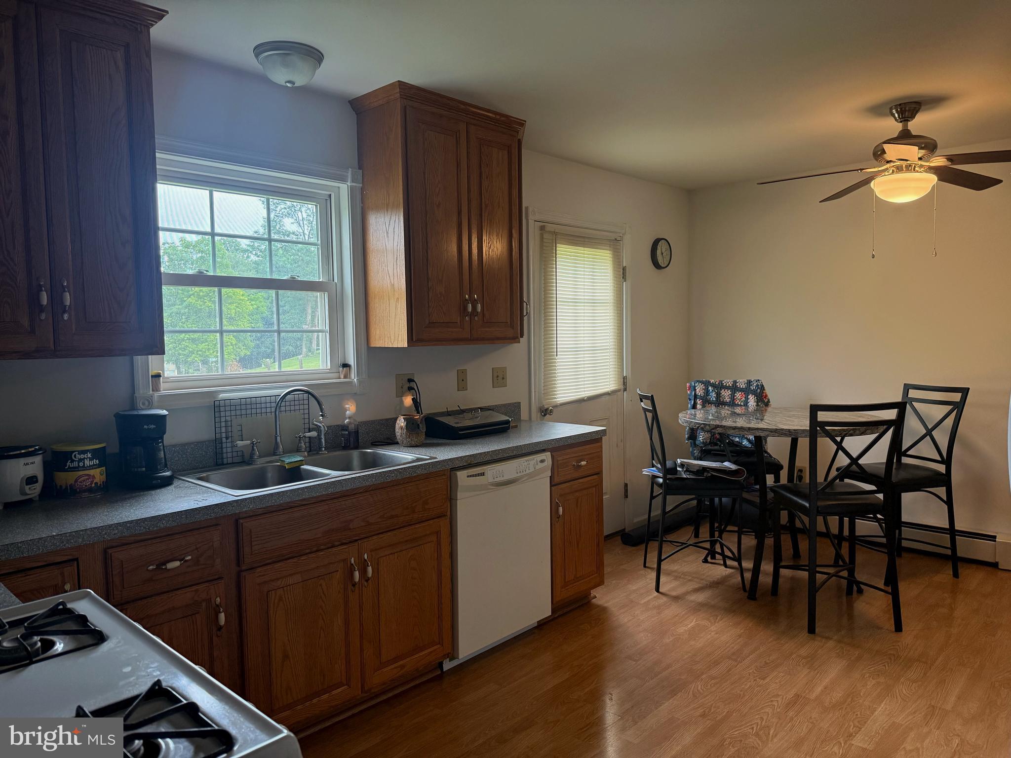 203 Honeysuckle Road Nottingham, PA 19362 - Photo 11 of 15