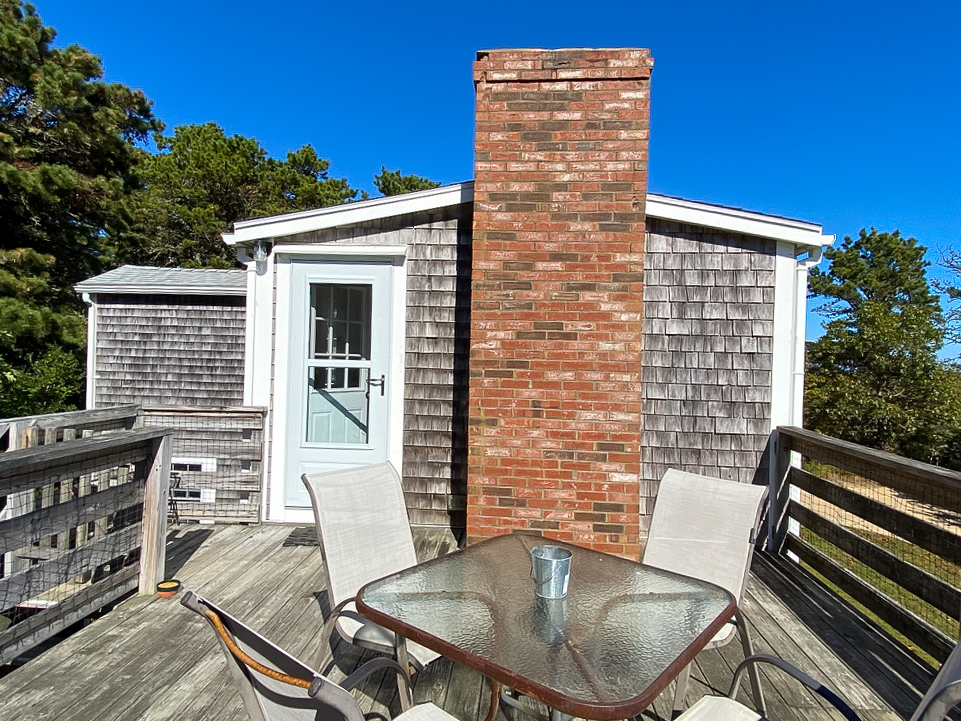 64 Dike Road Edgartown, MA 02539 - Photo 7 of 22