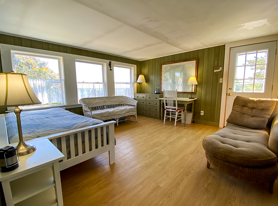 64 Dike Road Edgartown, MA 02539 - Photo 8 of 22