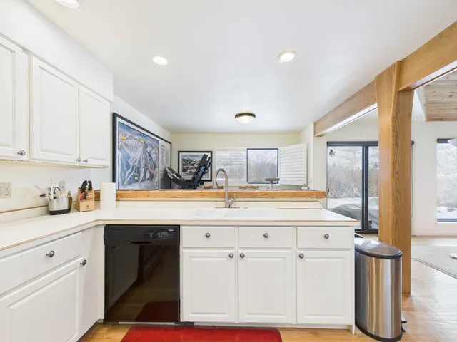 $1,350,000 | 23 Buck Lane, Sun Valley, ID 83353