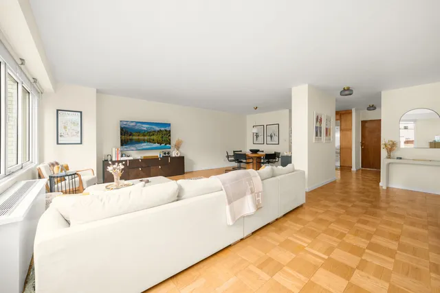$435,000 | 303 East 57th Street, Unit 6F | Sutton Place