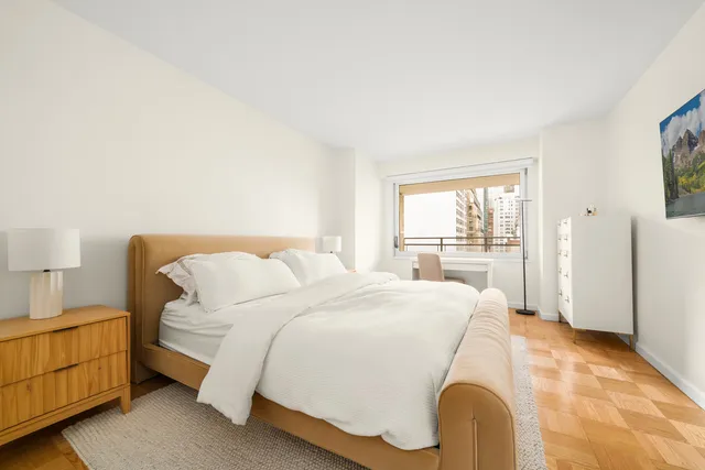 $435,000 | 303 East 57th Street, Unit 6F | Sutton Place