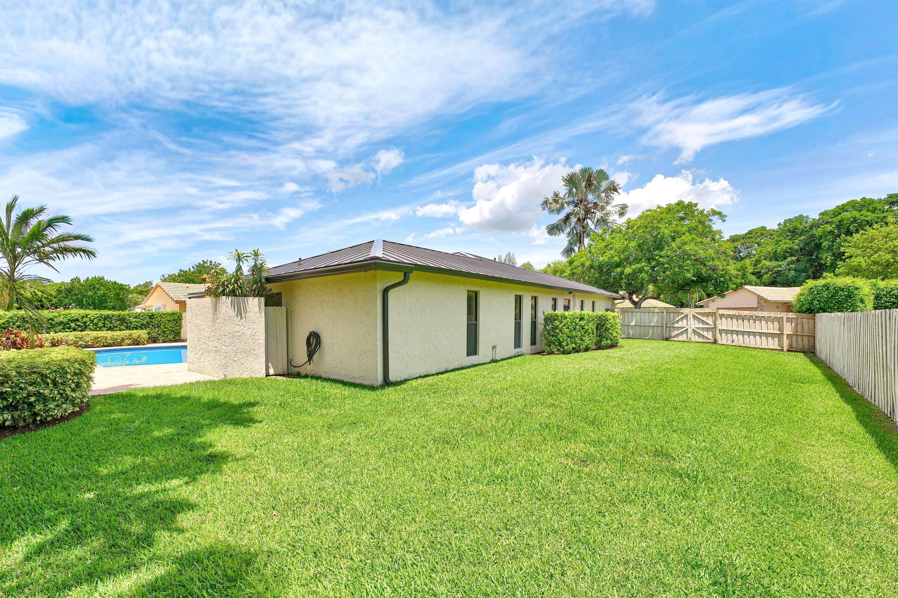 21155 Shady Vista Lane Boca Raton, FL 33428 - Photo 35 of 47 030-21155ShadyVistaLane-BocaRaton-FL-334