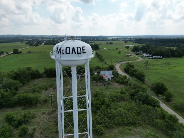 a view of a garden with an outdoor space