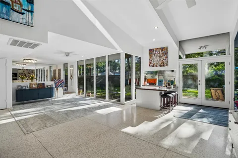 $1,200,000 | 315 Tealwood Drive, Houston, TX 77024