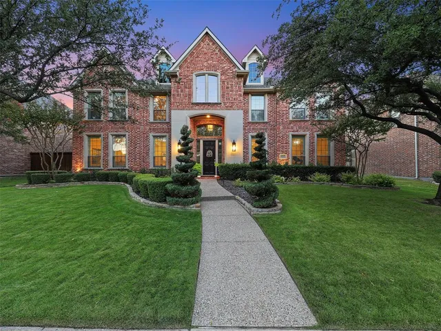 $1,050,000 | 4719 Parkside Drive, Frisco, TX 75034
